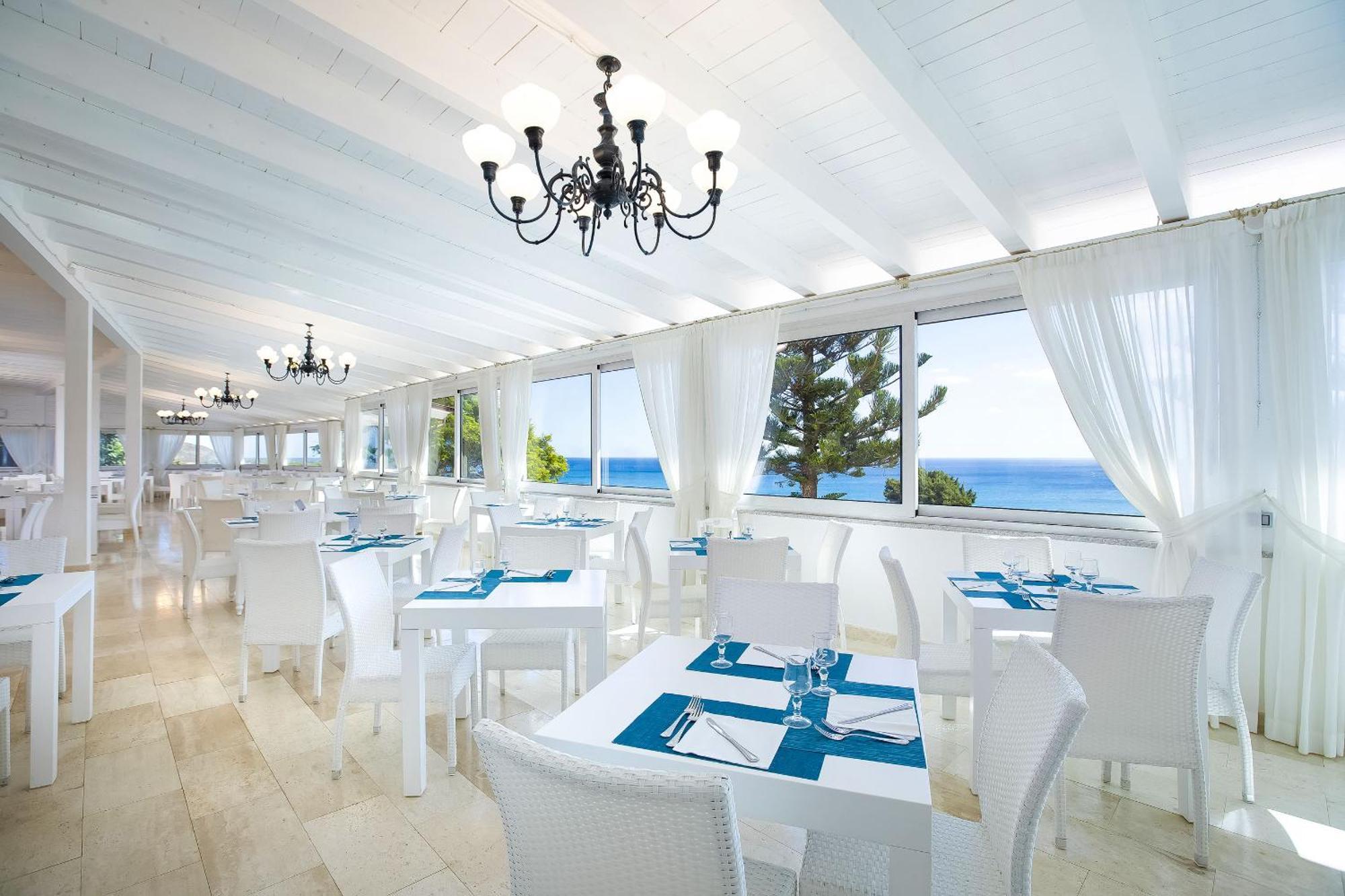 Villaggio Alba Dorata Cala Liberotto Esterno foto