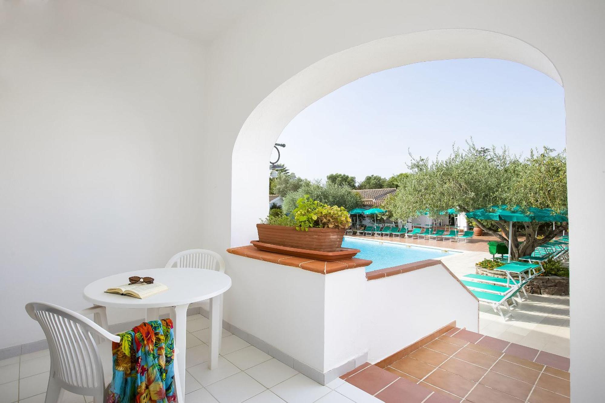 Villaggio Alba Dorata Cala Liberotto Esterno foto