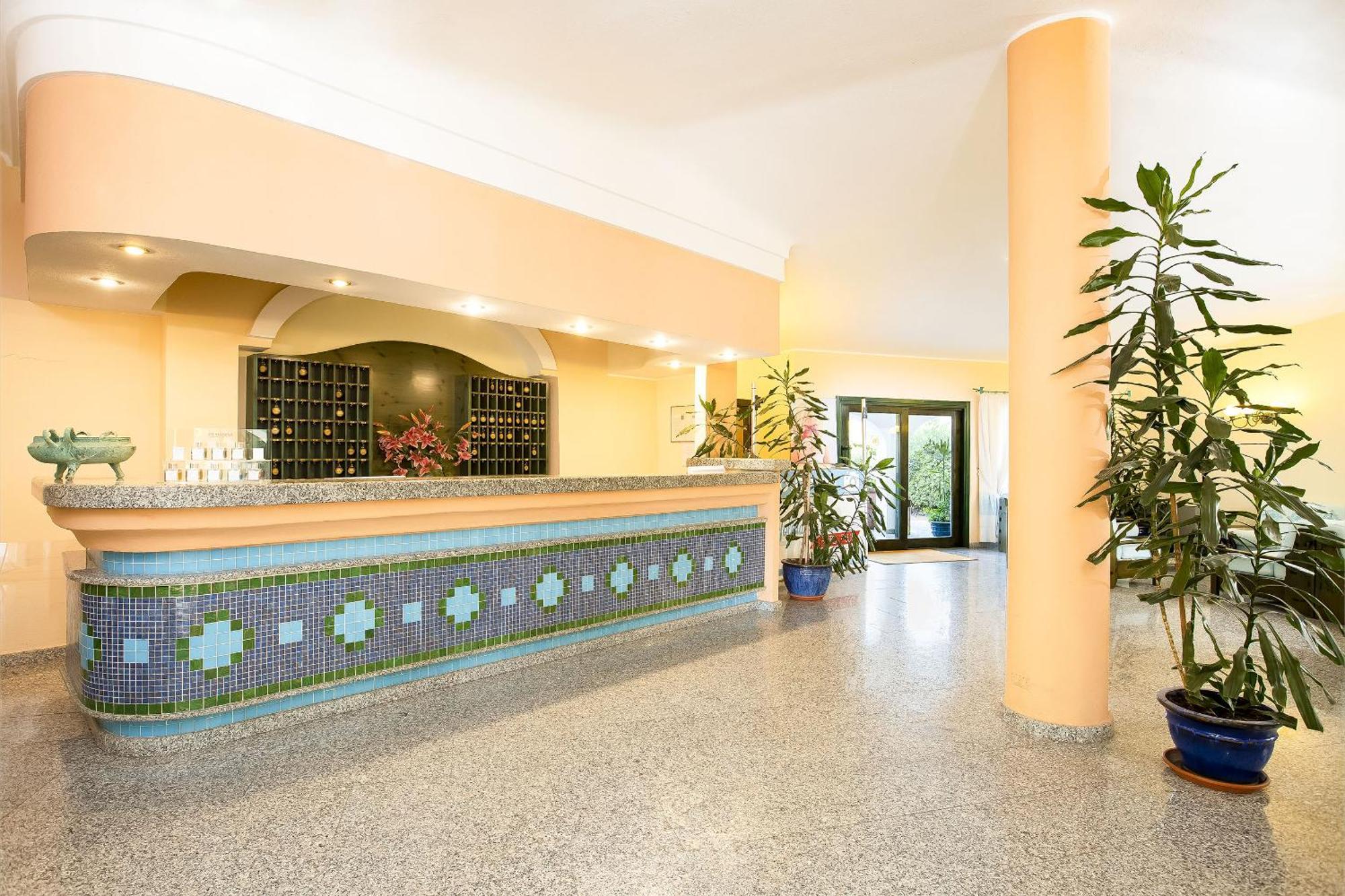 Villaggio Alba Dorata Cala Liberotto Esterno foto